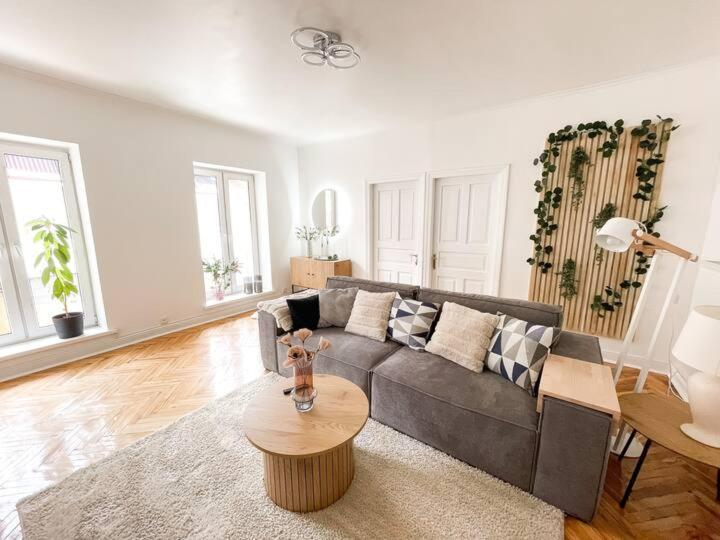 Freedom Apartments In The Heart Of Lviv - Balabana Str And Svoboda Avenue Εξωτερικό φωτογραφία