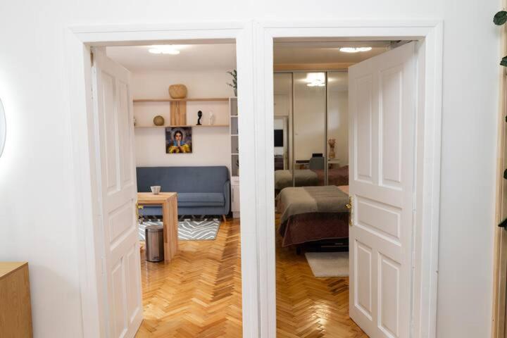Freedom Apartments In The Heart Of Lviv - Balabana Str And Svoboda Avenue Εξωτερικό φωτογραφία